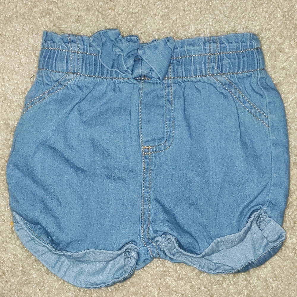 SOLD 🌺4/$15 shorts 6-9 mo